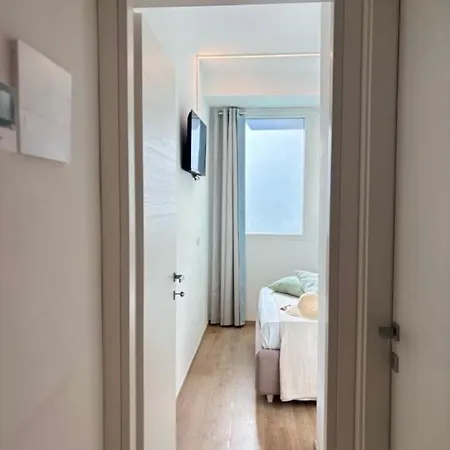 Nora 1 Apartment *